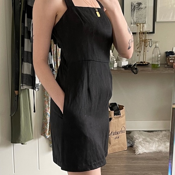 Aritzia wilfred dress, brand new! - Picture 3 of 3